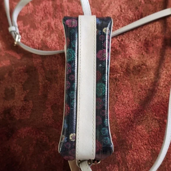 Marc by Marc Jacobs Disney purse - Picture 4 of 10